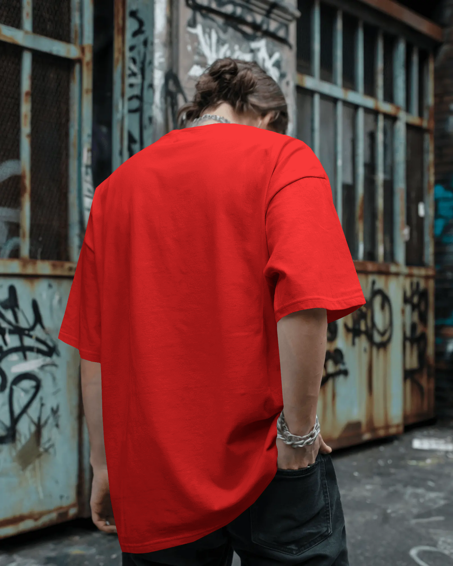 Plain White Oversized Tee – Streetwear Essential
