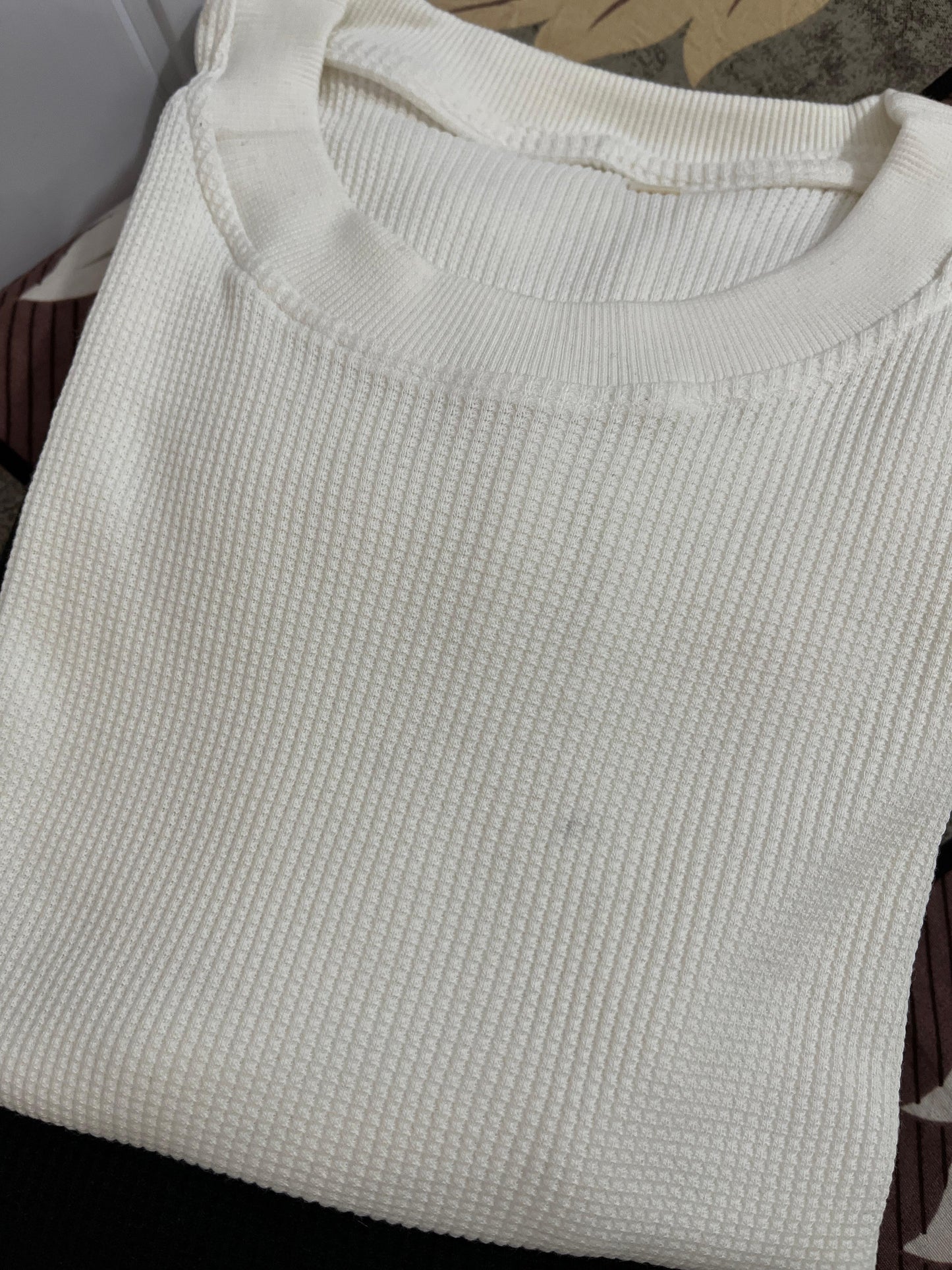 Classic Waffle Knit Regularsize Tee – 100% Cotton Comfort